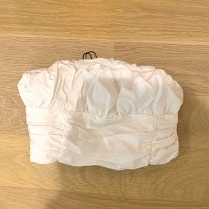 Strapless slightly ruffled top